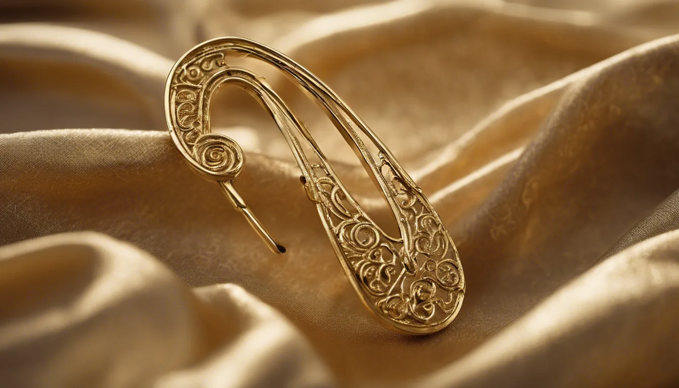 Dream symbol: golden safety pins: intro